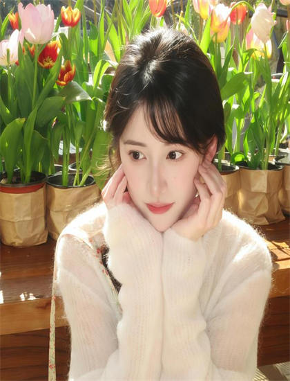 文化分析：《替嫁后夫人马甲藏不住了》中的高潮的情感爆发与视觉冲击 理解作品的时代背景与文化语境